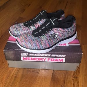 Sketchers Sport Memory Foam new in box size 8 black/ multi color NWT